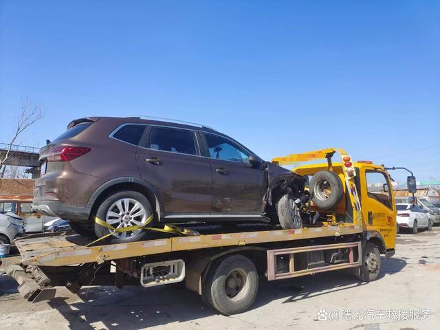 开封禹王台区高速汽车道路救援拖车服务